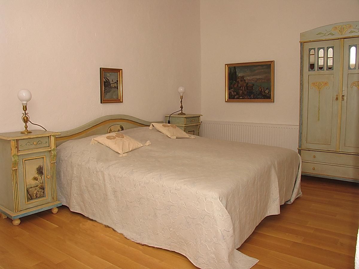 Гостевой дом Casa Rozelor Брашов